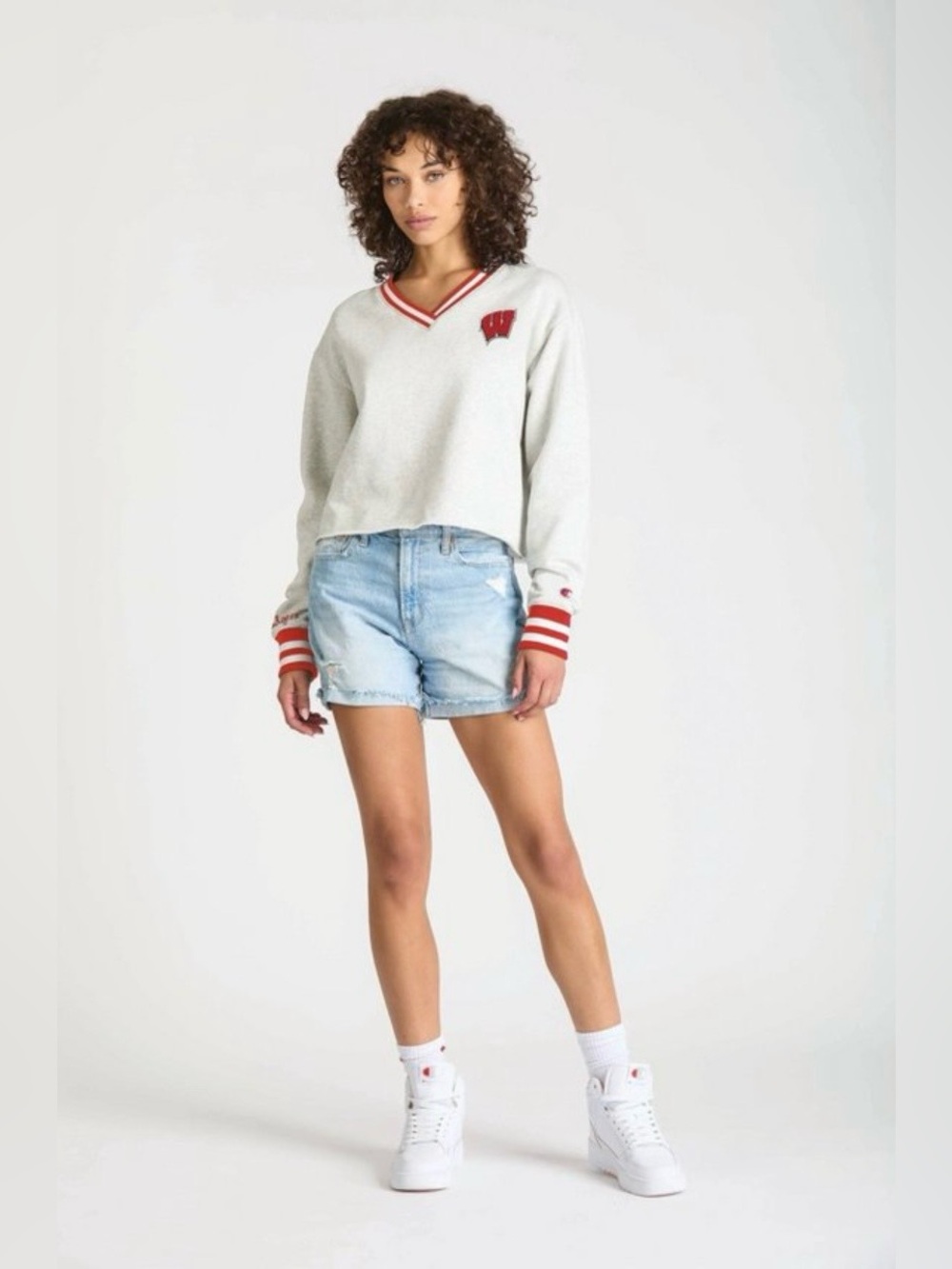 New! NCAA Wisconsin Badgers Women’s Champion Ash V-Neck Sweatshirt